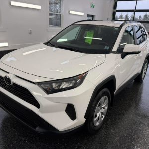 2021 Toyota RAV4 LE AWD